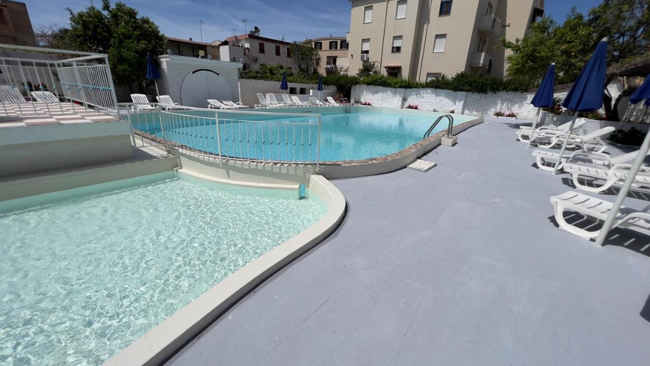 Hotel Riviera ألغيرو المظهر الخارجي الصورة